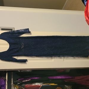 Sue Wong size 6 navy blue beaded gown with sheer 3/4 sleeve. draped satin back.